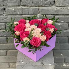 Цветочная композиция из Розы в коробке в Судиславле