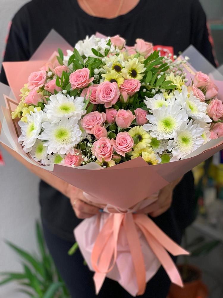 Букет цветов из: Розы и Хризантемы в Судиславле