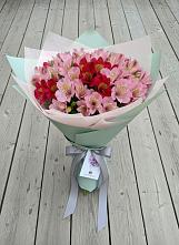 Букет цветов из:  Альстромерии #REPLACE_PRED# Судиславле