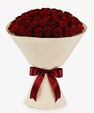 Букет 101 Бордовая роза Блэк Бакарра в Судиславле