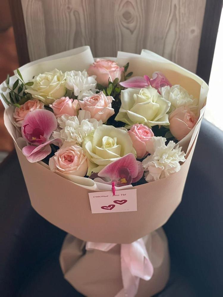 Букет цветов из: Орхидеи, Розы и Гвоздики в Судиславле