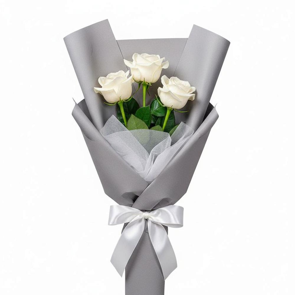 Букет 3 белые розы в Судиславле