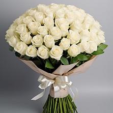Букет 101 беля роза Белоснежка в Судиславле