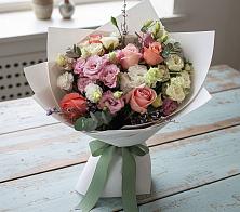 Букет цветов из:  Розы, Лизиантусы и Гвоздики в Судиславле