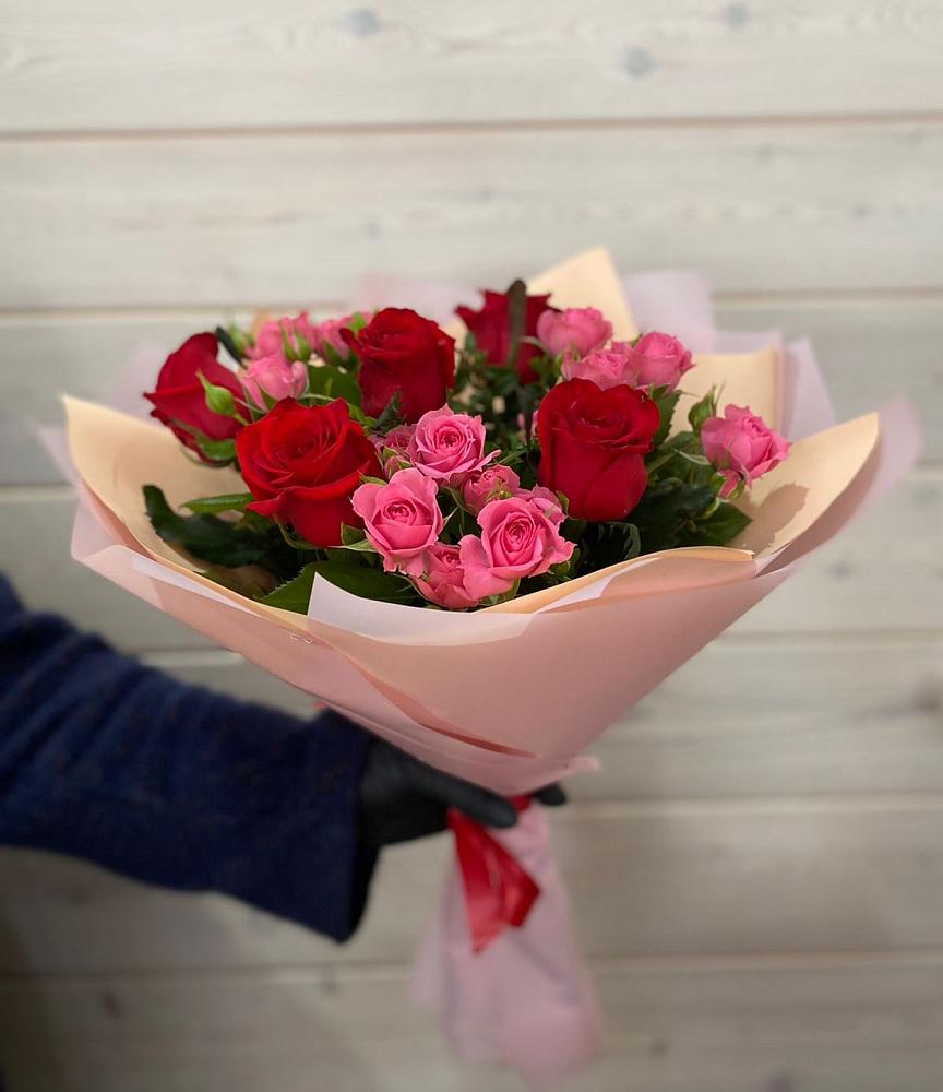Букет цветов из: Розы в Судиславле