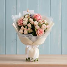 Букет цветов из:  Розы в Судиславле