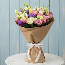 Букет цветов из:  Лизиантусы в Судиславле