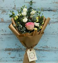 Букет цветов из:  Розы и Лизиантусы #REPLACE_PRED# Судиславле